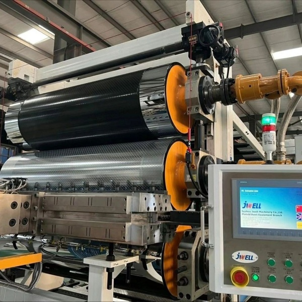 Všestranná řešení pro potřeby extruze HDPE