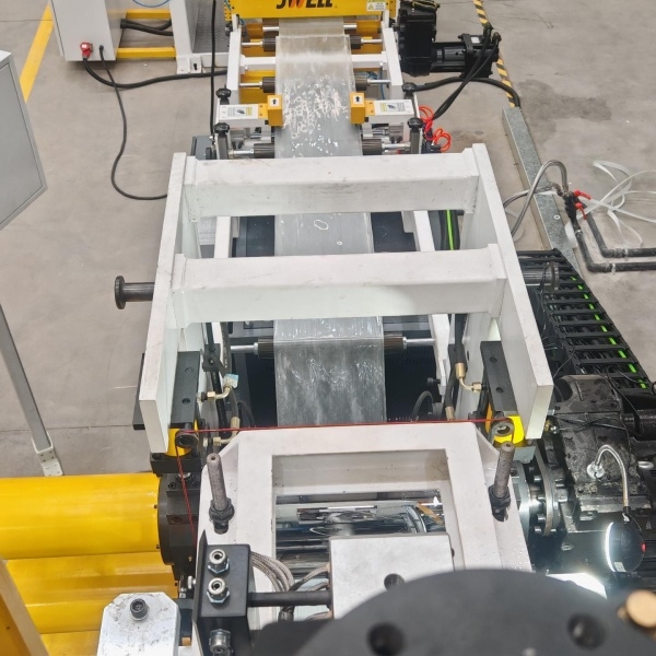 Jaké jsou nejnovější inovace v technologii extruderů plastových fólií?