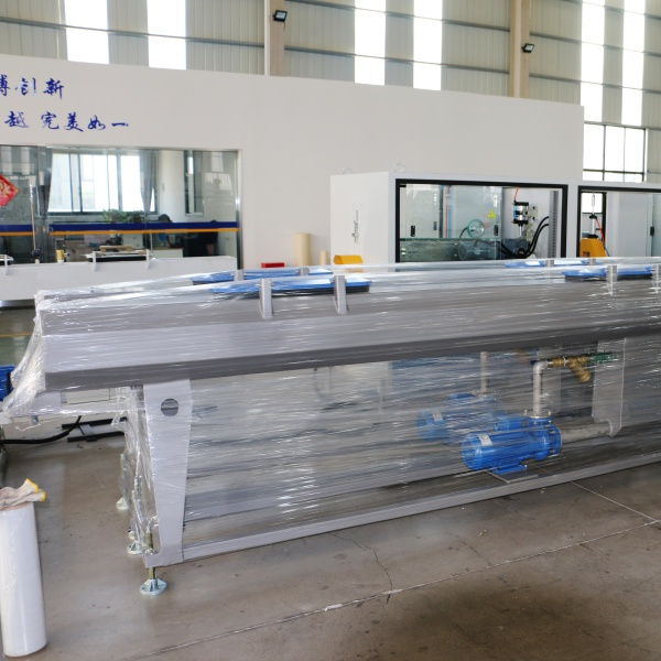 Pochopení různých typů plastů používaných při extruzi trubek