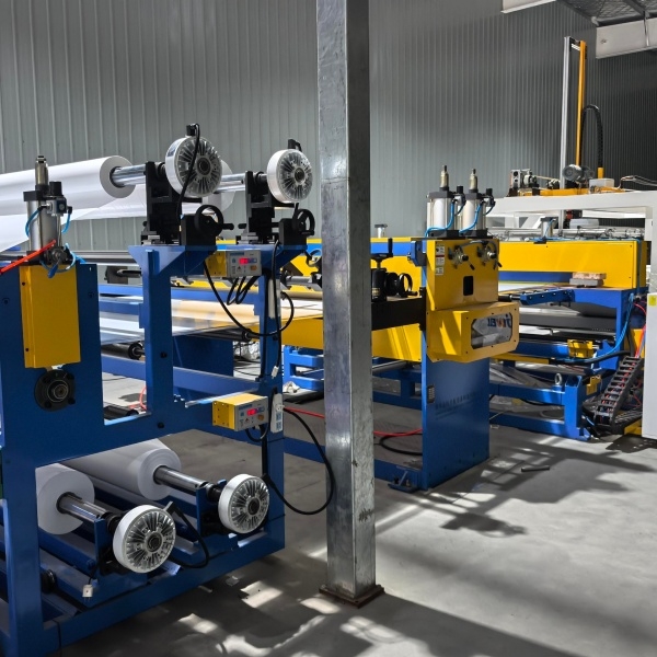 Tìm nhà cung cấp máy sản xuất màng PVC đáng tin cậy ở đâu?