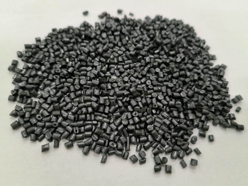 Cost-effective calcium carbonate extrusion line