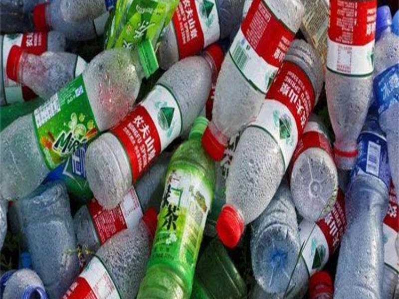 PET bottle crushing and washing machine
